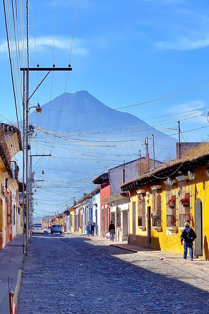 An-Antigua-street-and-the-Acatenango-Volcano-in-the-background-in-Guatemala