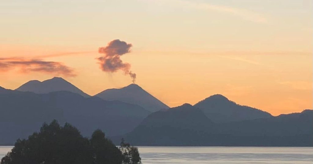 Sunset-over-Lake-Atitlan-Guatemala