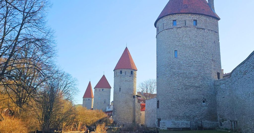 ome-of-the-city-wall-and-towers-from-Towers-Square-in-Tallinn-Estonia